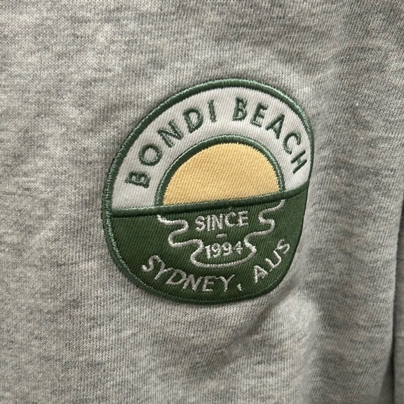 Between the Flags Bondi Beach Australia Sweatshirt - Picture 2 of 3